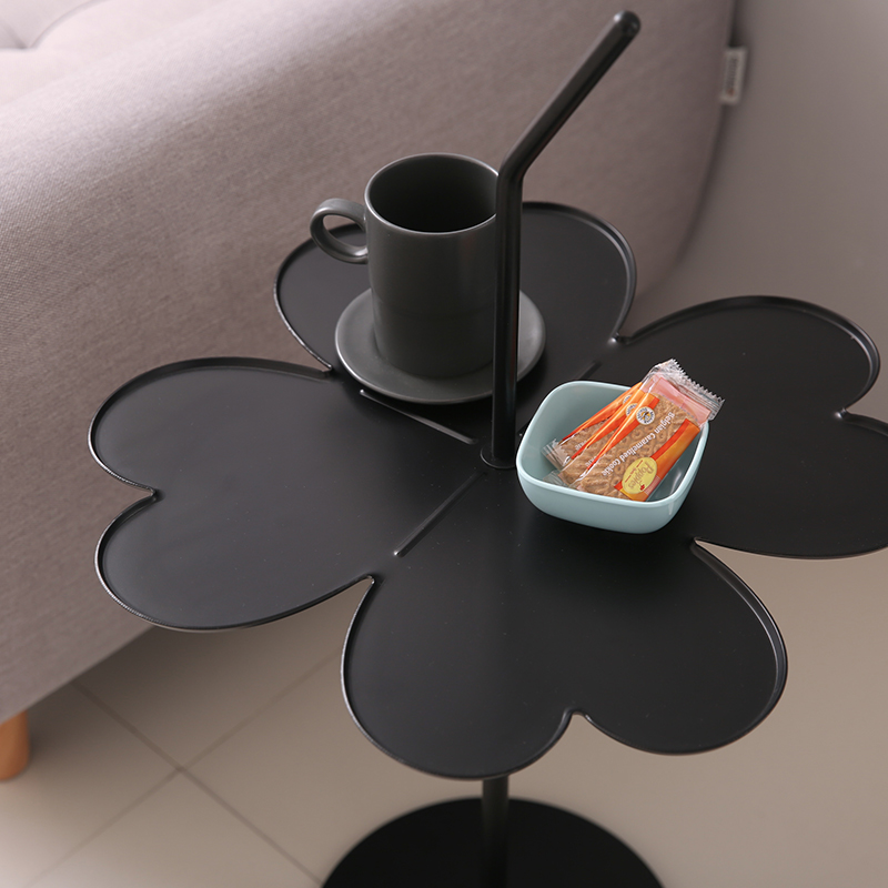 클로버 철제 간이테이블 베란다 쇼파사이드테이블 창가 보조 미니 커피 식탁