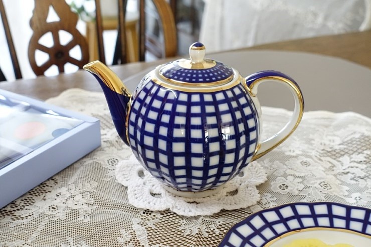 튤립 콰트로 티팟 약 600ml 로모노소프 임페리얼포세린