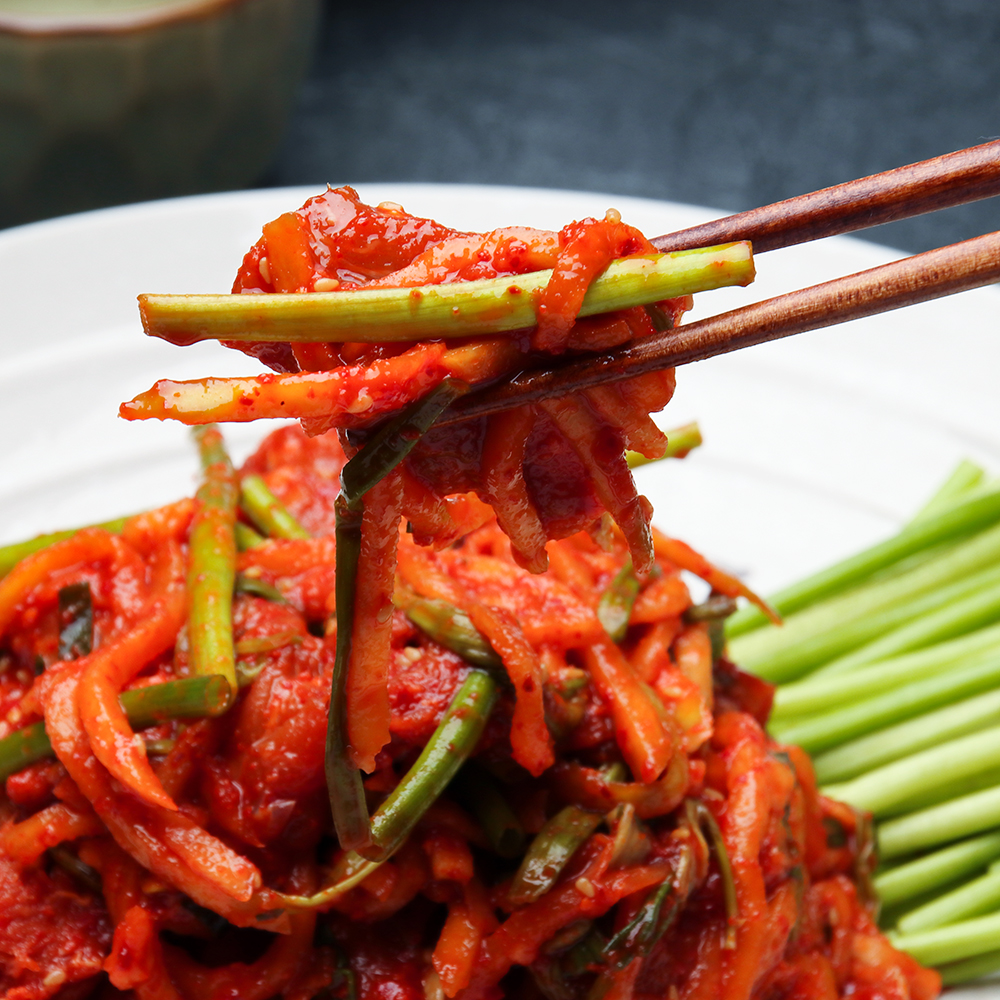 맛있는 수제 전라도 가정식 삭힌 숙성 홍어무침 750g