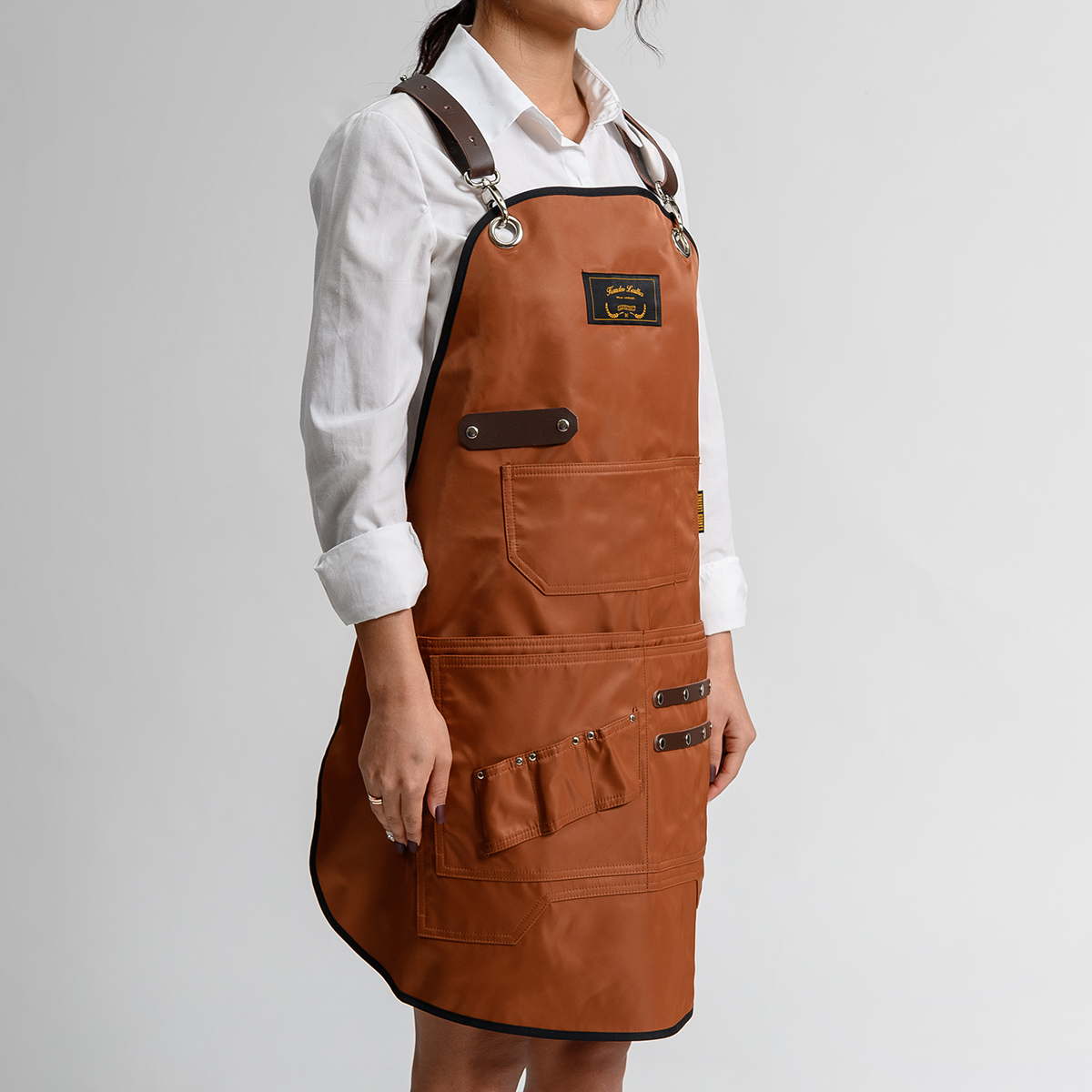 칸데오레더  레인져 시엔나브라운 공방 미용실 카페 미용사 바리스타 앞치마 제작 가죽 방수앞치마