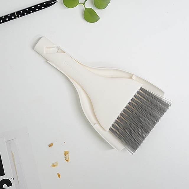 일본 화이트 미니 빗자루세트 (키보드 청소, 책상청소) - 상세 이미지 4