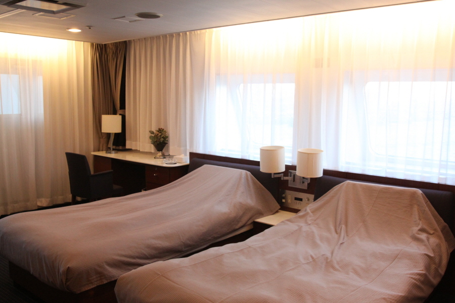 뉴카멜리아호 부산 후쿠오카 편도 왕복 배편 카멜리아 승선권 일본 선박 전문 여행사