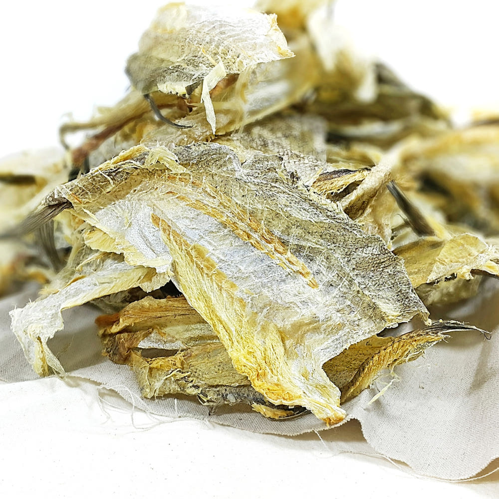 명태껍질 요리 컷