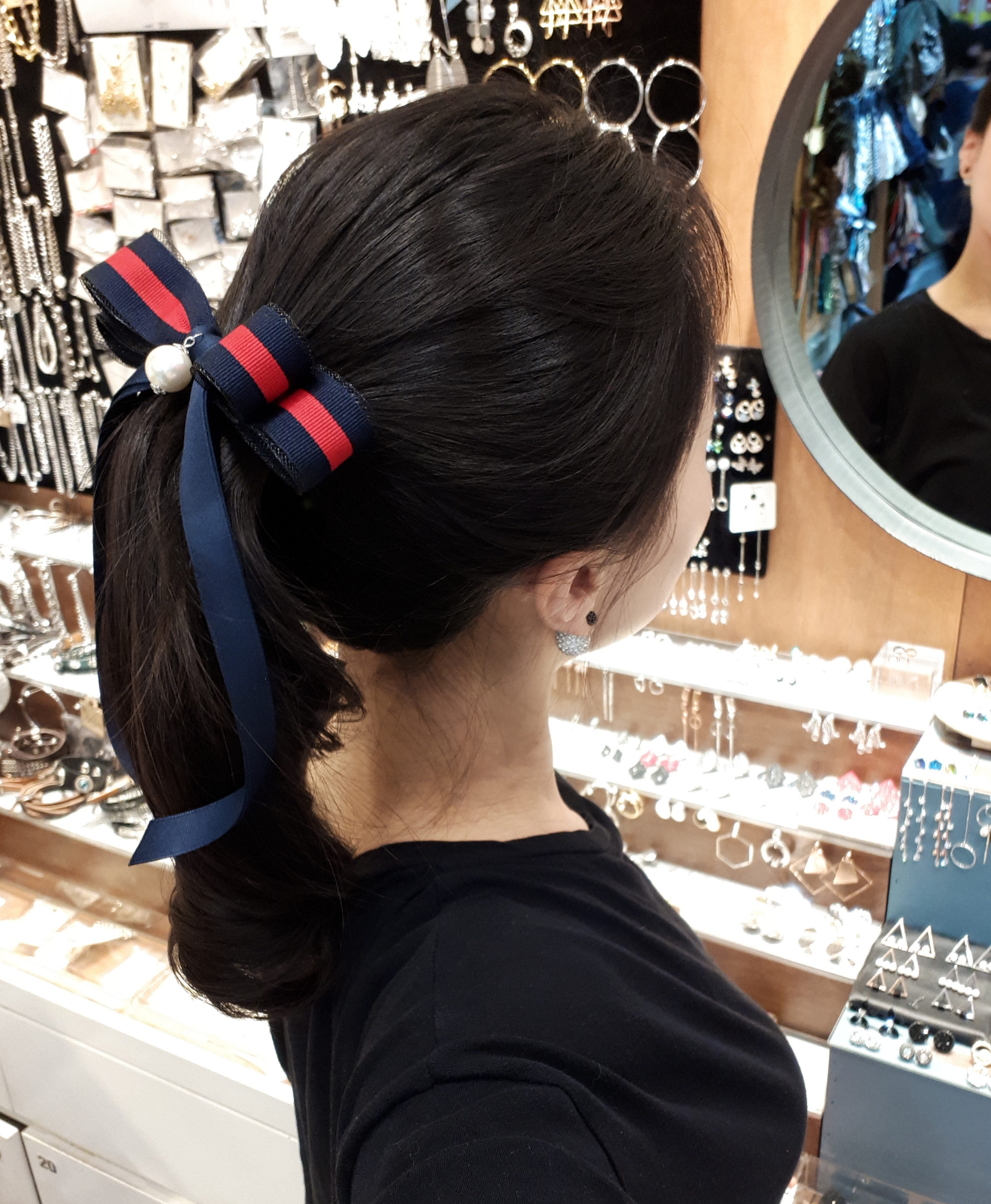 네이비 그린 레드 믹스 중앙 진주 팬던트 골프 리본 헤어핀 - 상품 이미지