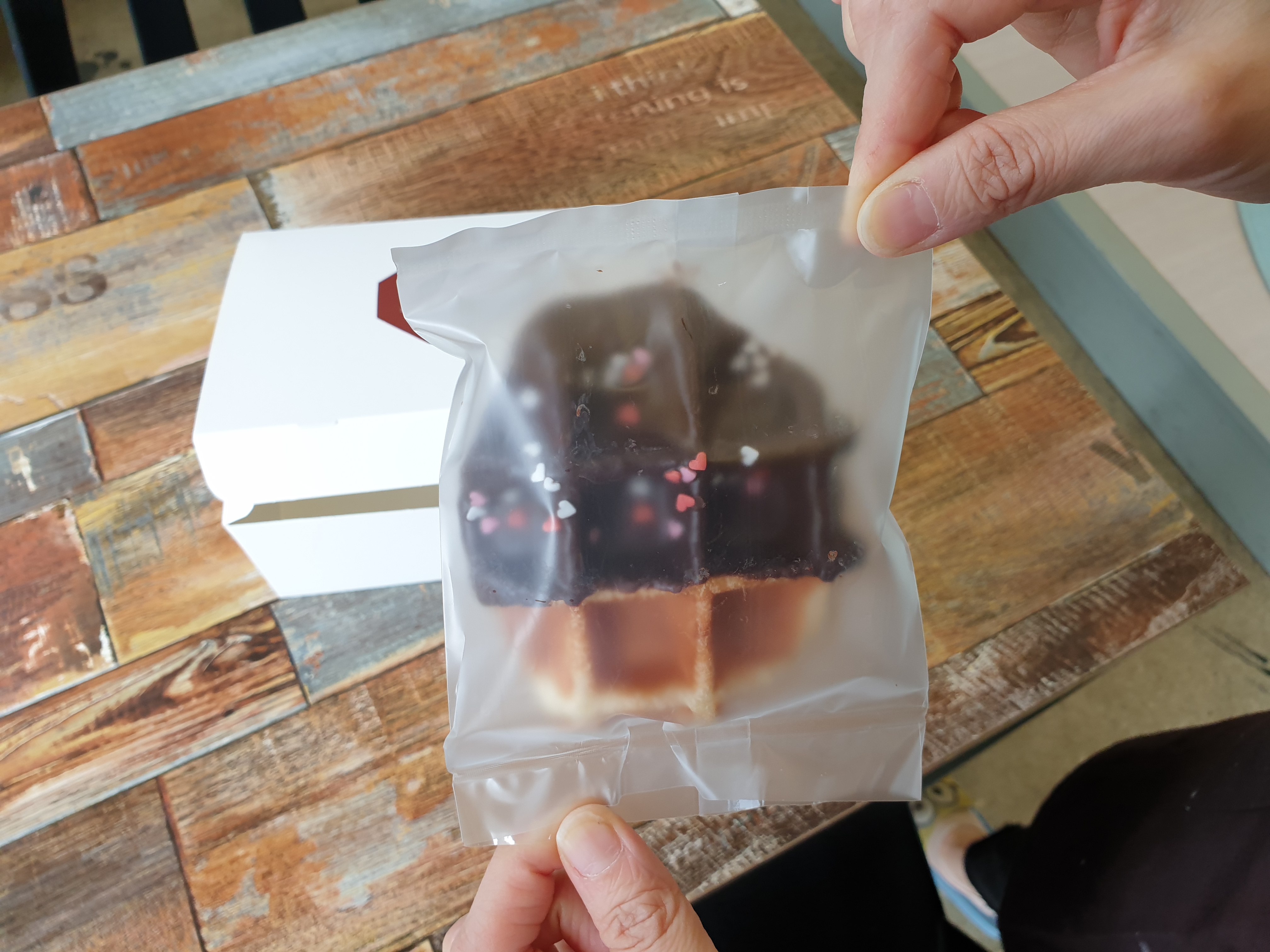벨기에와플 초코퐁당 50g 10개입 아이들간식 개별포장 아침식사대용 피크닉간식 비상식량 - 상세 이미지 4