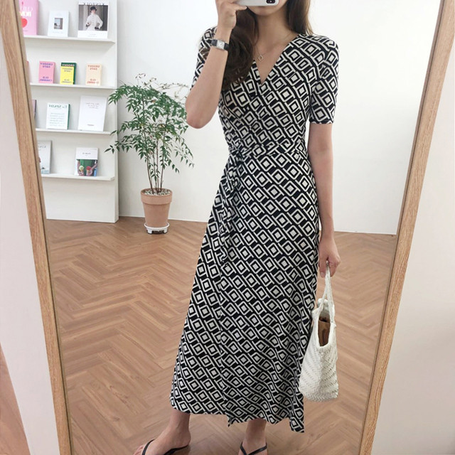 슬림 맥시 반팔 랩 원피스 냉장고 브이넥 루즈핏 롱원피스 여름원피스 여성 휴양지 바캉스룩