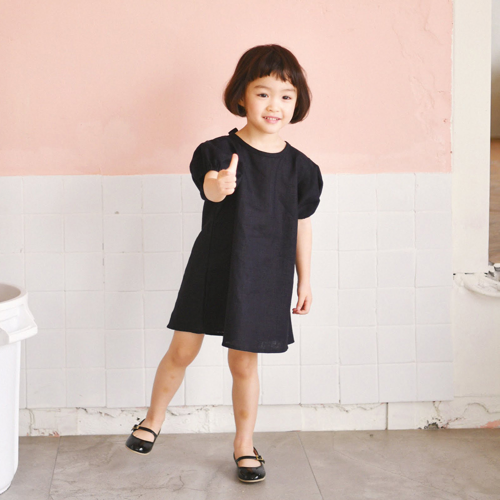 벨라 린넨 원피스 여아 아동 블랙 보통핏 여름 반팔 정장 결혼식 검정 이미지 7