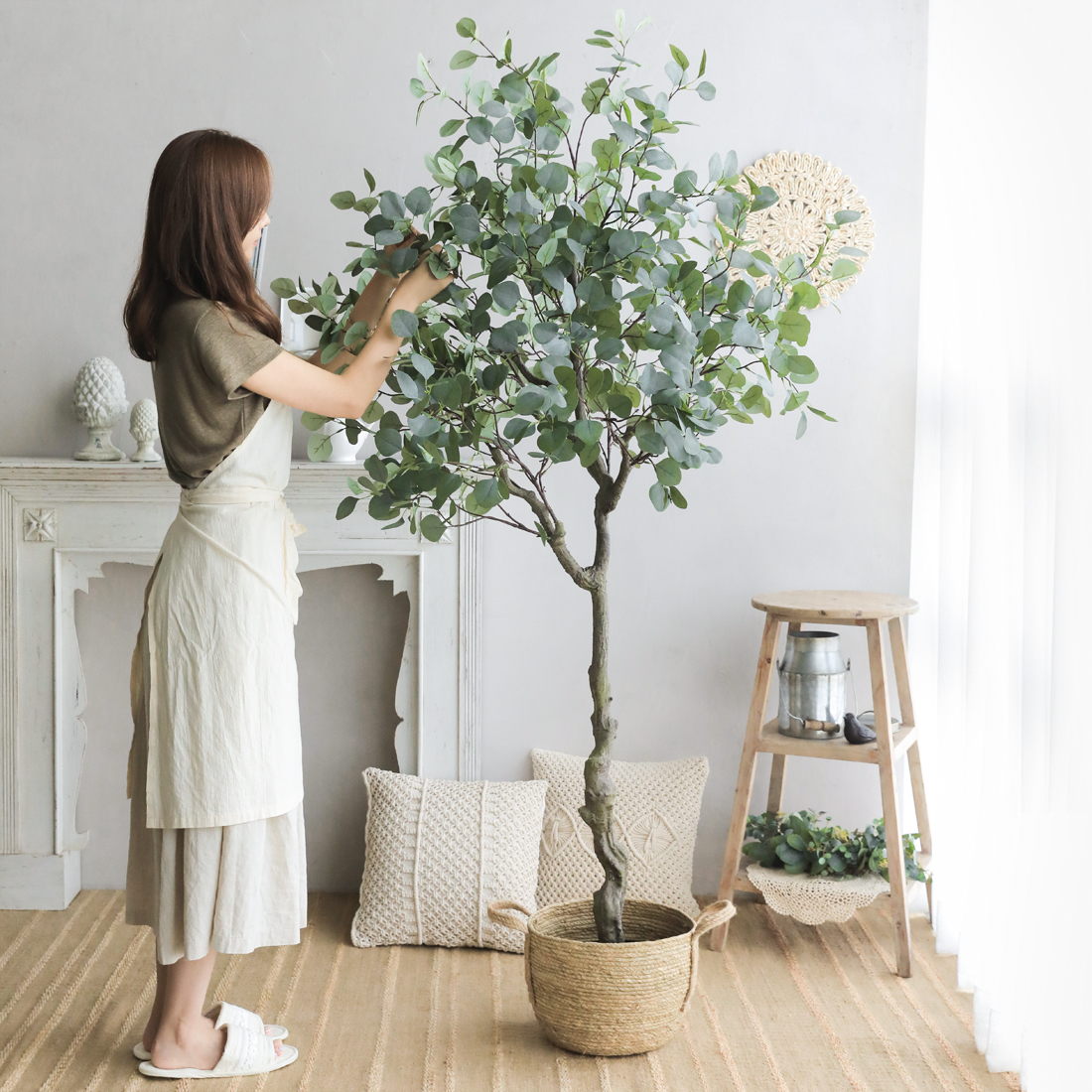 유러피안 유칼립투스 나무 대형 인테리어 인조목 인조 조화 화분 관상목 장식 플랜테리어 A 130cm