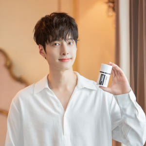 청담남자 올인원 프리미엄 왁스& 포마드 미용실 헤어왁스(모든모발용) 솔직 후기 | 피부 타입별 분석 - 상품 이미지 1