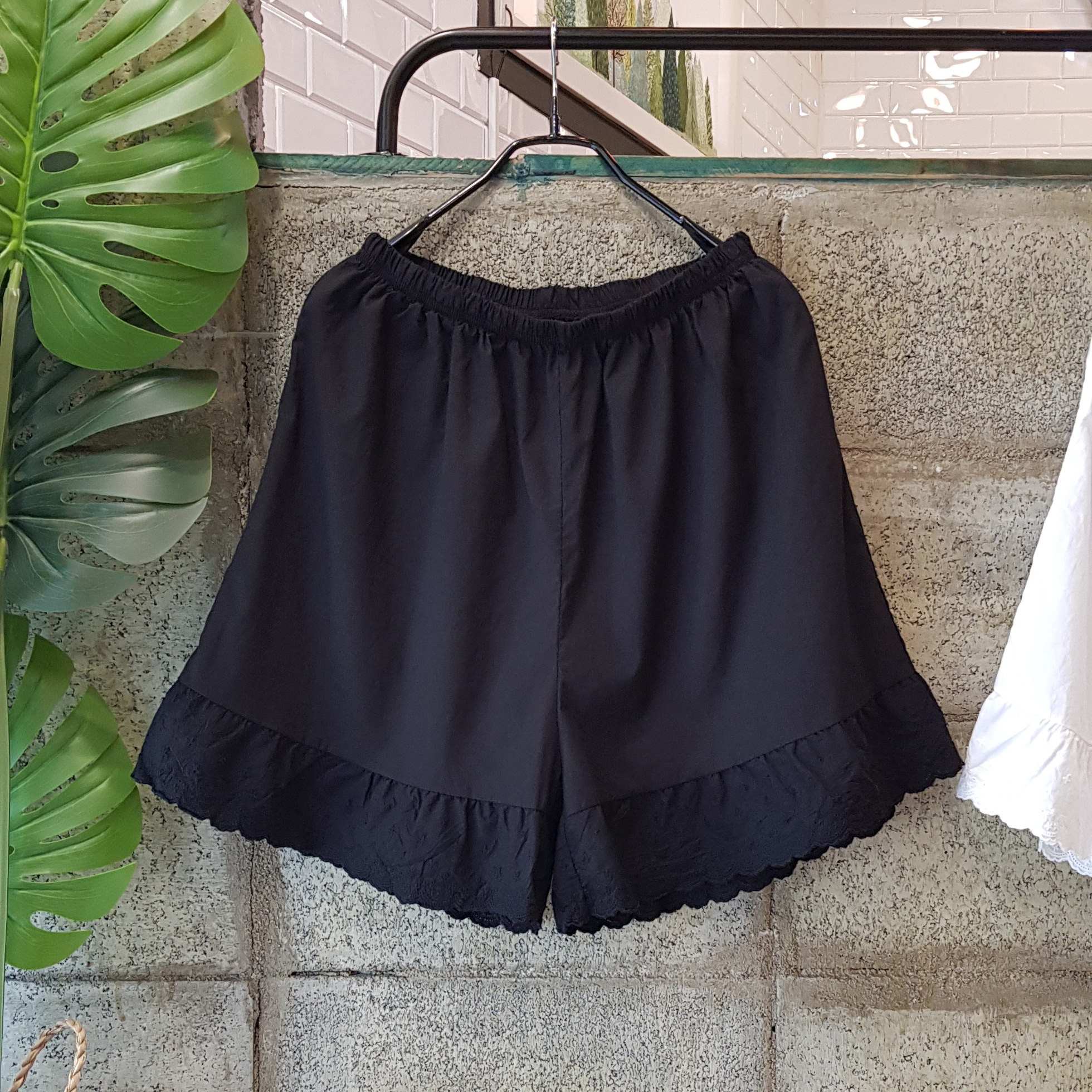 프릴 속 반바지 이미지 8