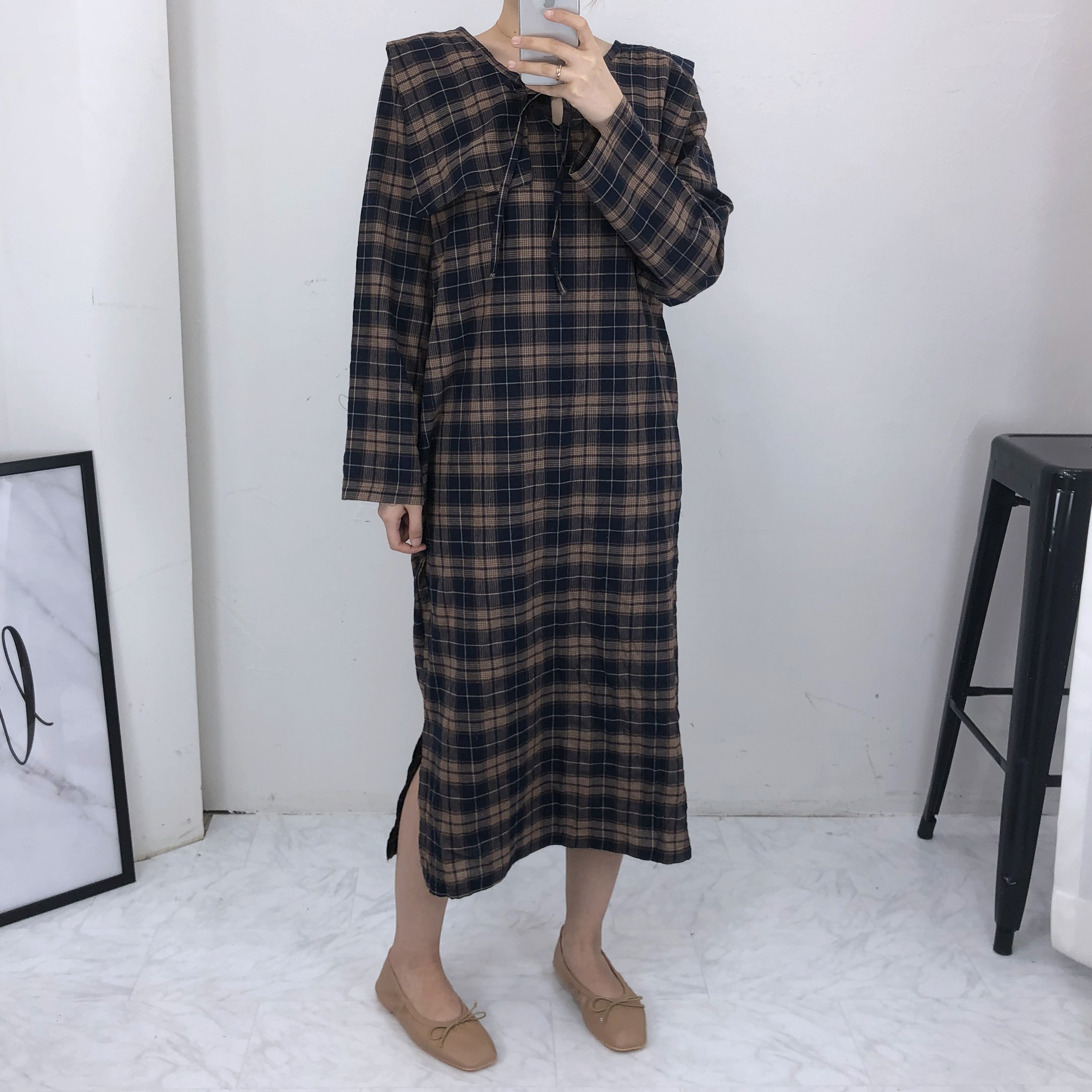 체크 세일러 빅카라 간절기 롱 원피스 - 상세 이미지 2
