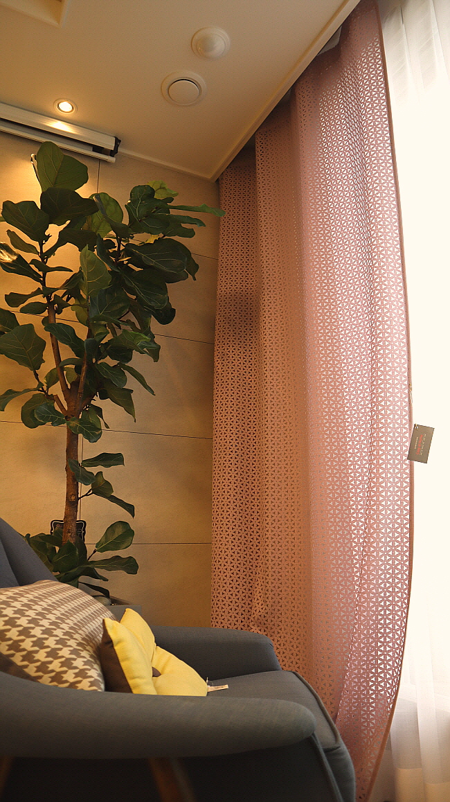 코지앳홈샵 포인트커튼 레이저핑크(맞춤제작)