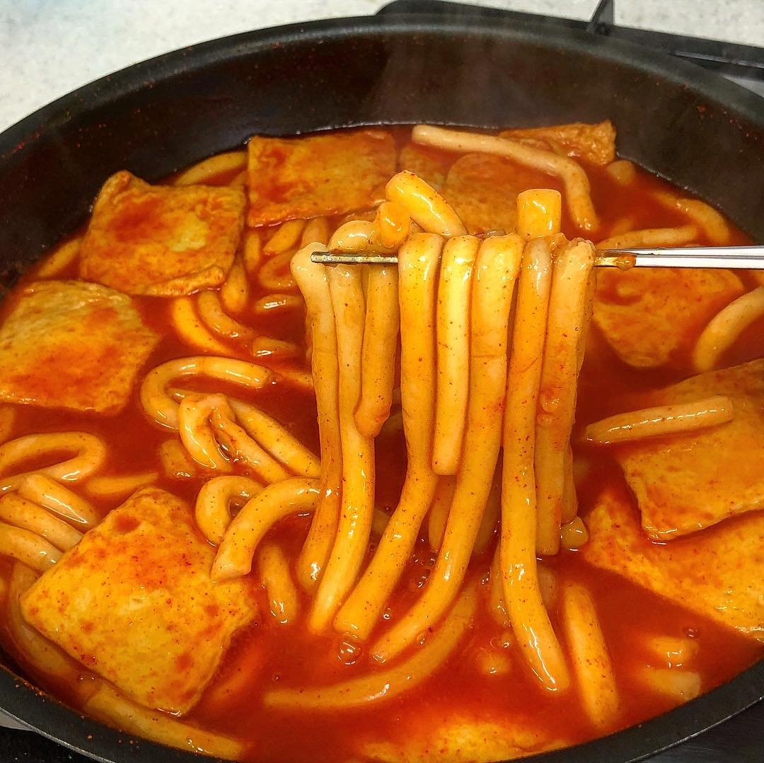 홍코너 옛날떡볶이 1인분 밀키트 매운 밀떡 간편한 레시피 - 상세 이미지 5