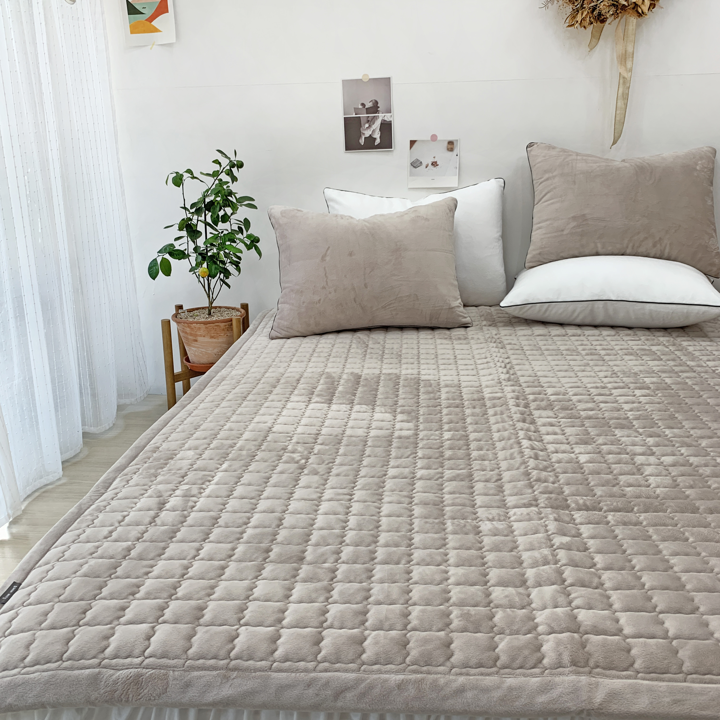 마이크로 초극세사 겨울 미끄럼방지 논슬립 매트리스 침대 패드 S/SS