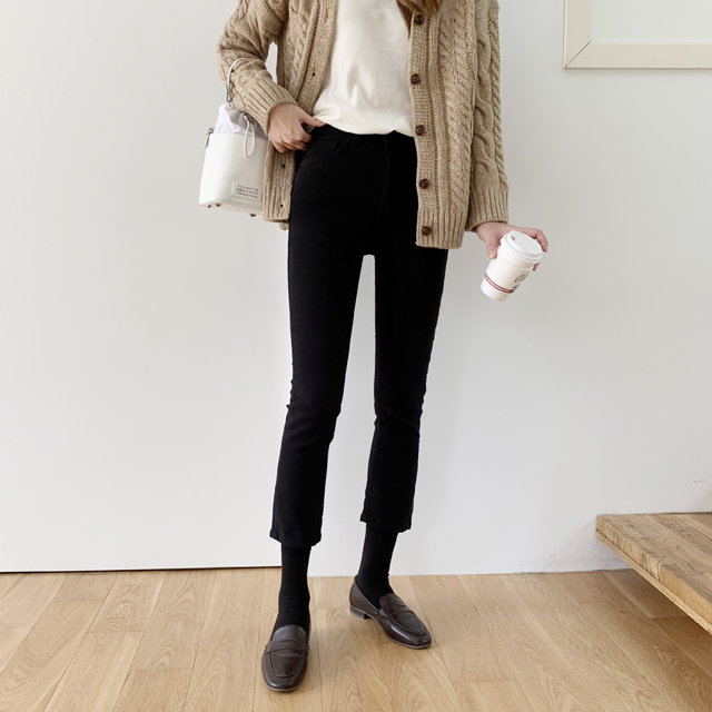 데일리 슬림 스판 일자 스키니 여성 면팬츠 블랙 크림 여자 밴딩팬츠 봄 가을 - 상세 이미지 3