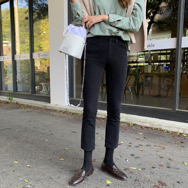 데일리 슬림 스판 일자 스키니 여성 면팬츠 블랙 크림 여자 밴딩팬츠 봄 가을 - 상세 이미지 5