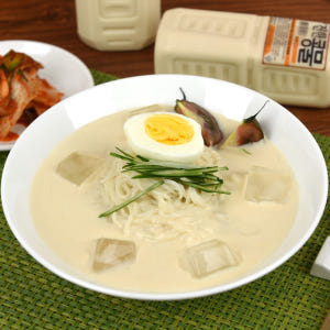 미가 진한 콩물 콩국물 콩국 1L x 2병 (2리터구성) 맛있게 먹은 솔직 후기 - 상품 이미지 2