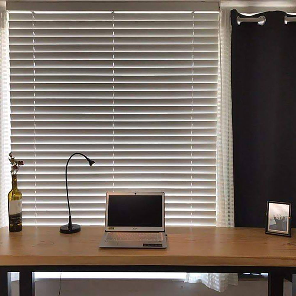 옐로우라이트 스타벅스 홈바테이블 원목 다이닝 카페 식탁 테이블