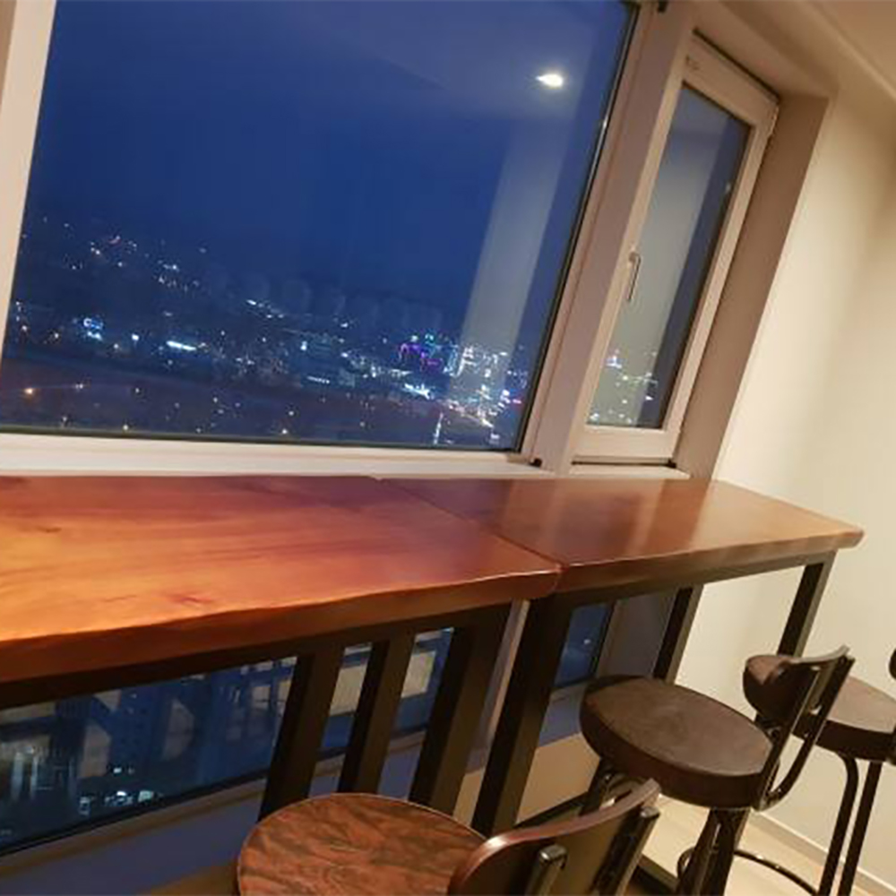 옐로우라이트 스타벅스 홈바테이블 원목 다이닝 카페 식탁 테이블