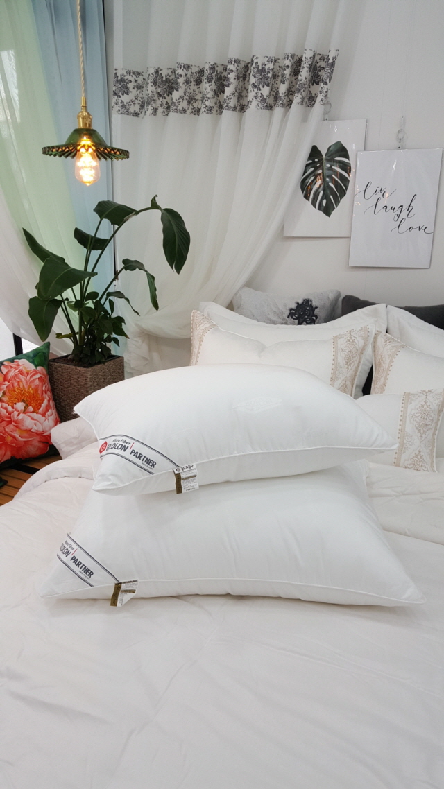 오월 마이크로화이바 다운필 낮은 호텔 베개솜 40X60, 50X70