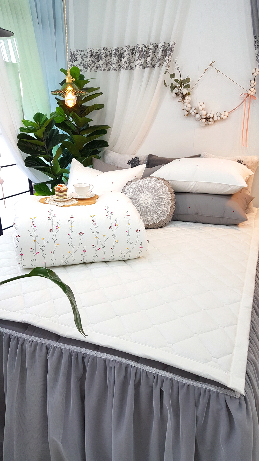 오월 들꽃 자수 고밀도 면 차렵 이불 침구 세트 퀸 사이즈 화이트