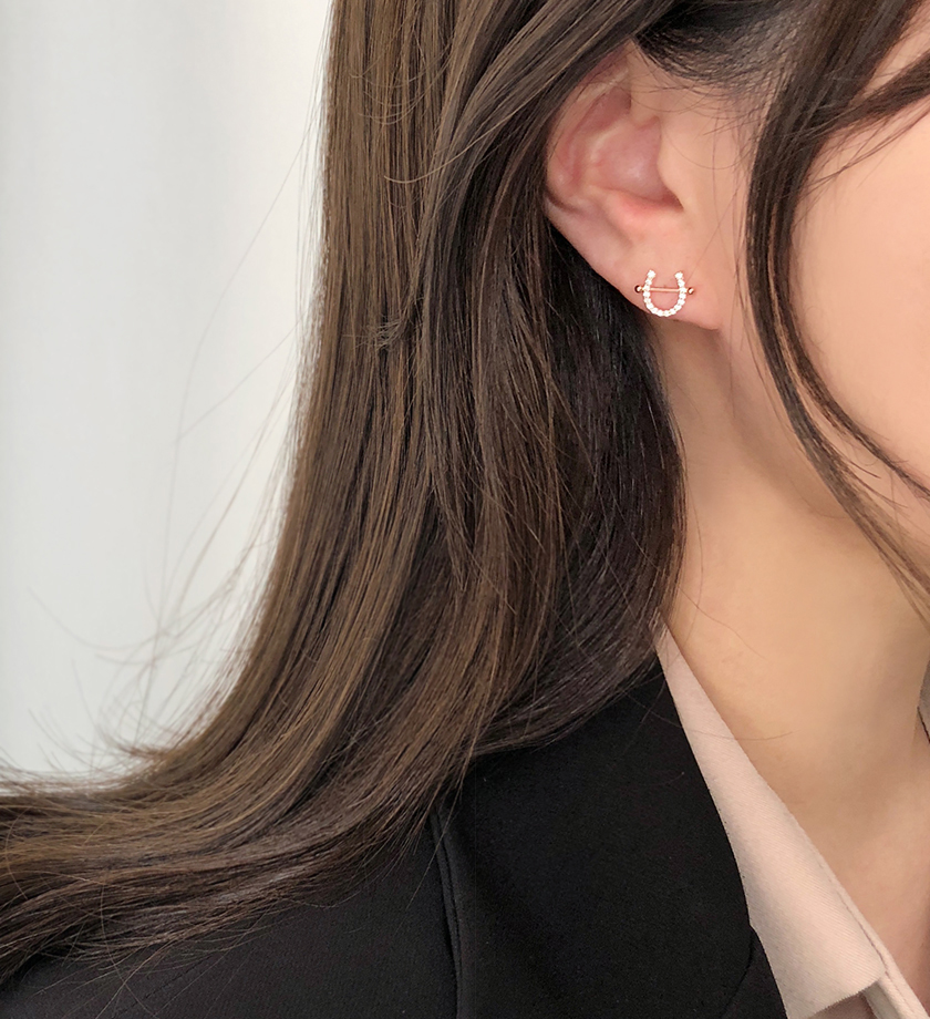 (무배/은침) 말발굽 큐빅 U라인 스터드 은침 귀걸이 이미지 7