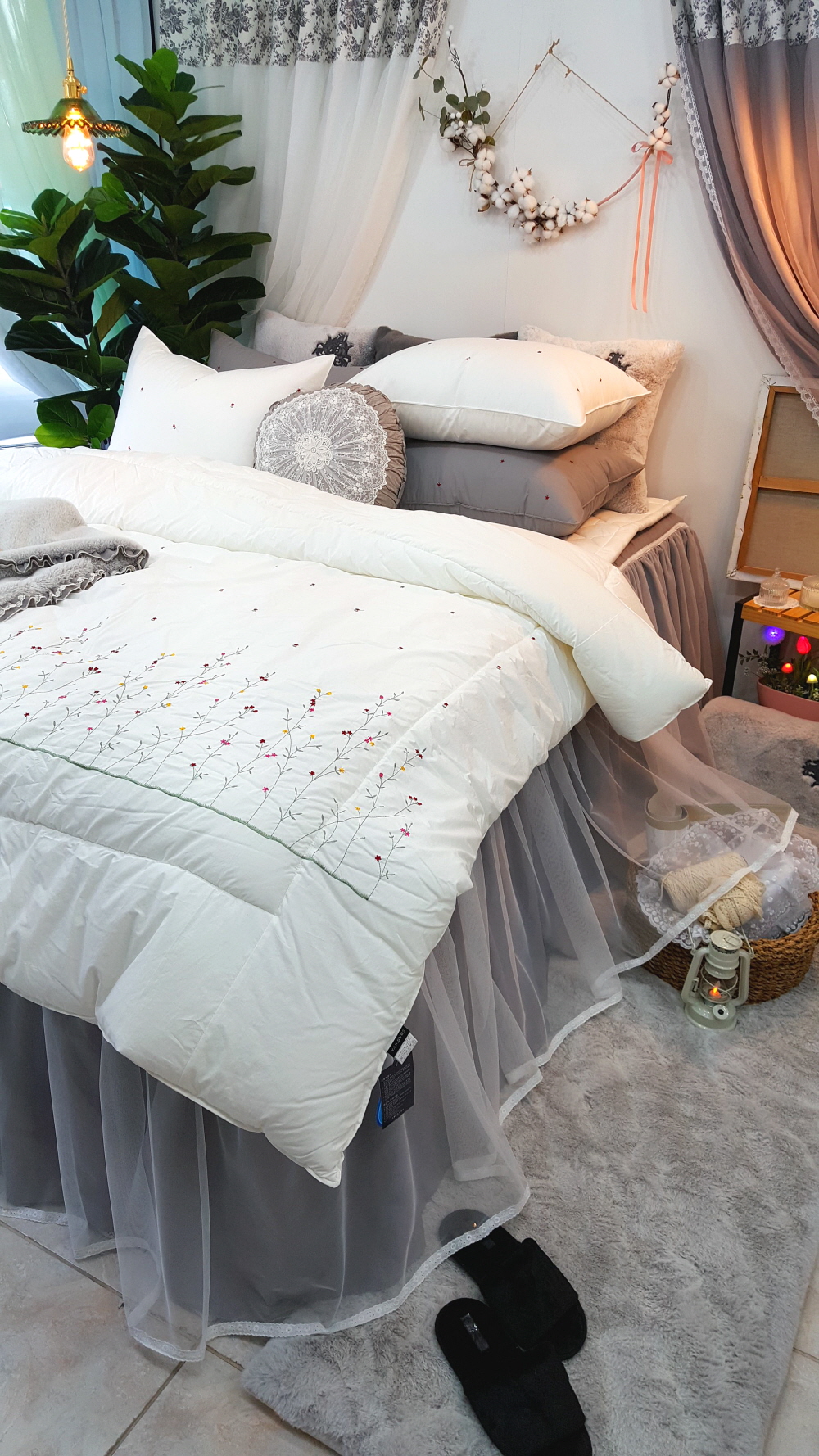 오월 들꽃 자수 고밀도 면 차렵 이불 침구 세트 퀸 사이즈 화이트