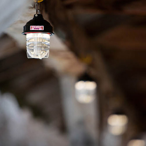 베어본즈 비컨 랜턴 레트로 감성 캠핑용품 충전식 LED조명 휴대용 차박용 테이블 스탠드