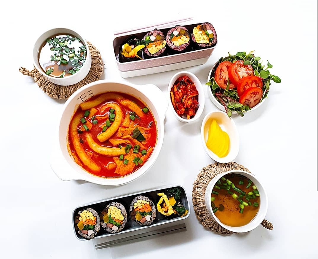 요리하는미녀 떡볶이 밀키트 2~3인분 밀떡 어묵 포함 450g - 상세 이미지 2