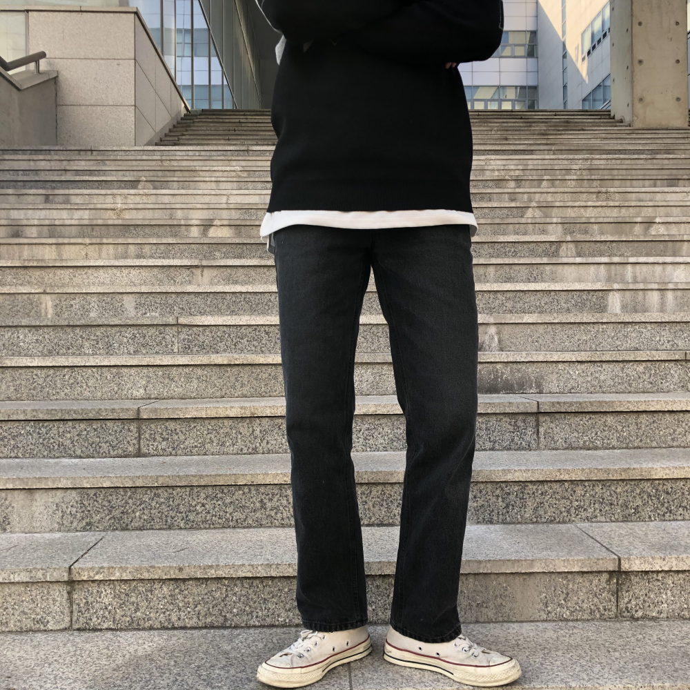 남자 일자 롱 세미 와이드 레귤러핏 데님 흑청 바지 이미지 7