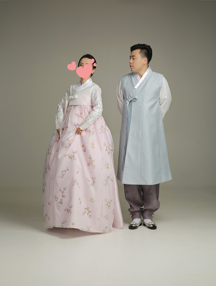 [한복대여] 커플한복 4번 2벌 웨딩 본식 촬영용 - 상세 이미지 2