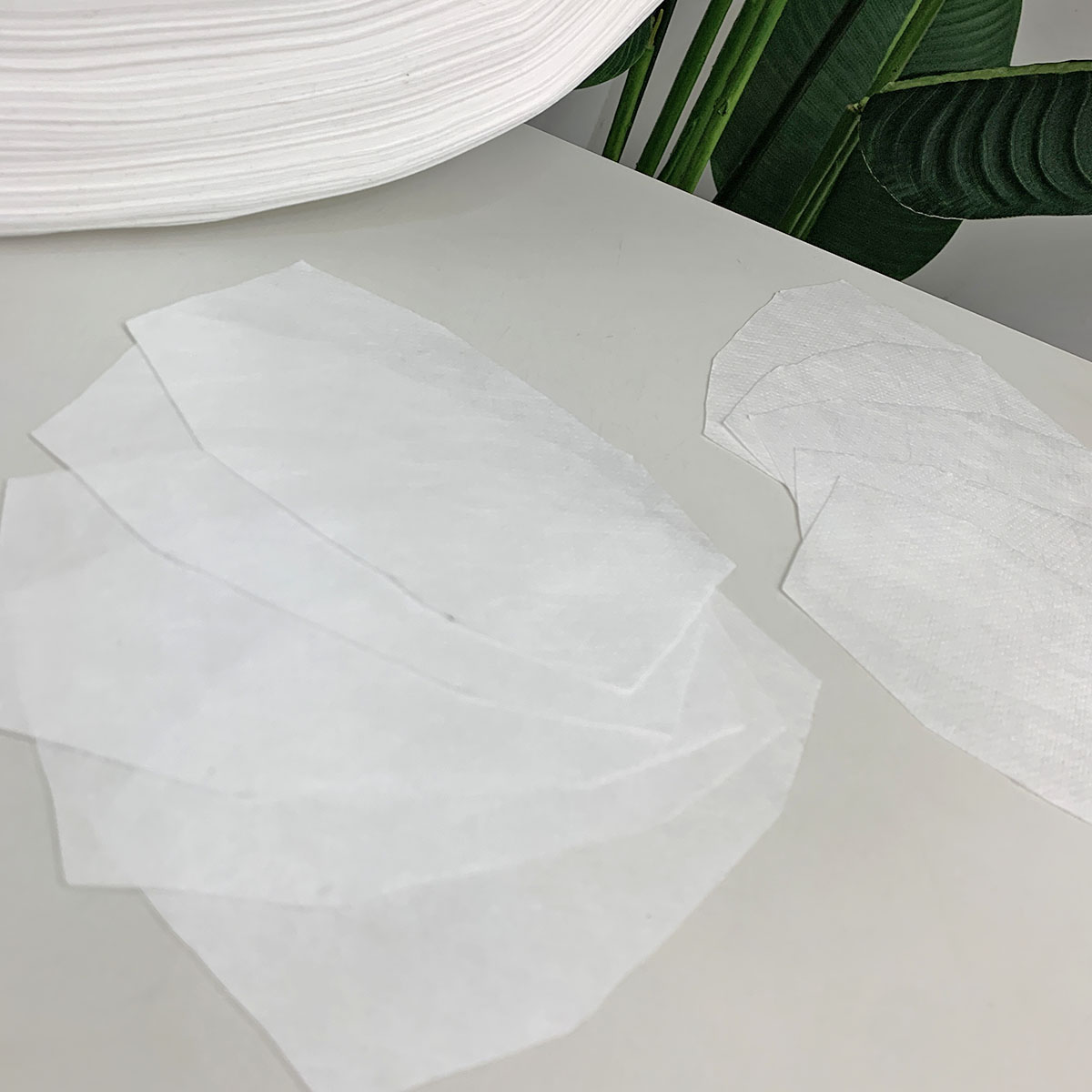 Image: https://shop-phinf.pstatic.net/20200318_163/1584469688687bEE32_JPEG/IMG_2601-1.jpg