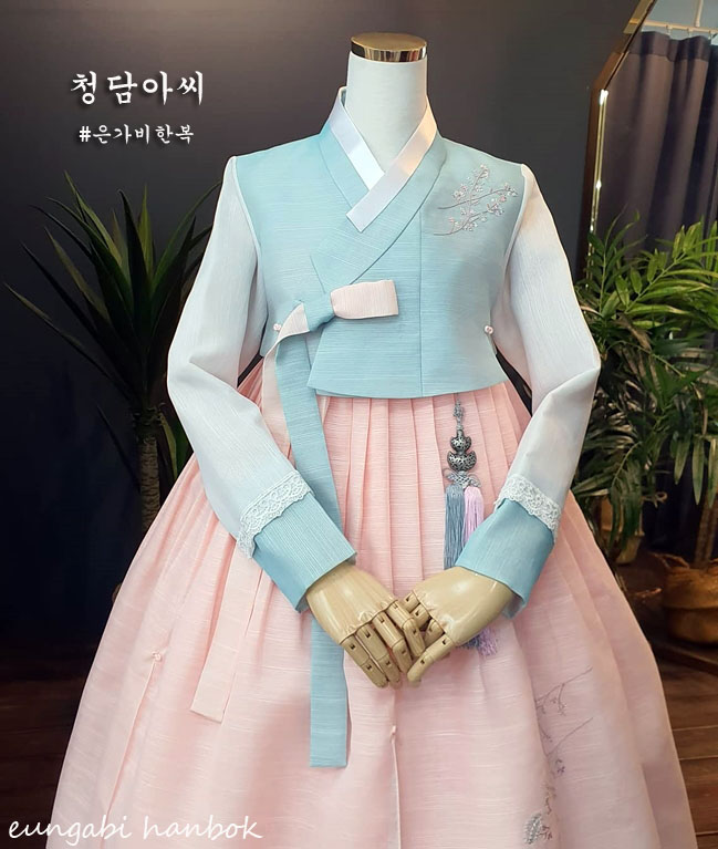 [한복대여] 청담아씨 미니당의 갈래치마 여성 하객 결혼식 한복 - 상품 이미지