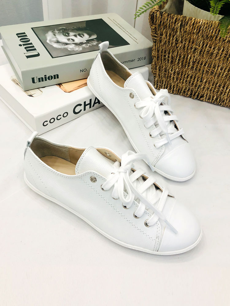 천연소가죽 운동화 레이스업 실버 화이트 여성 스니커즈