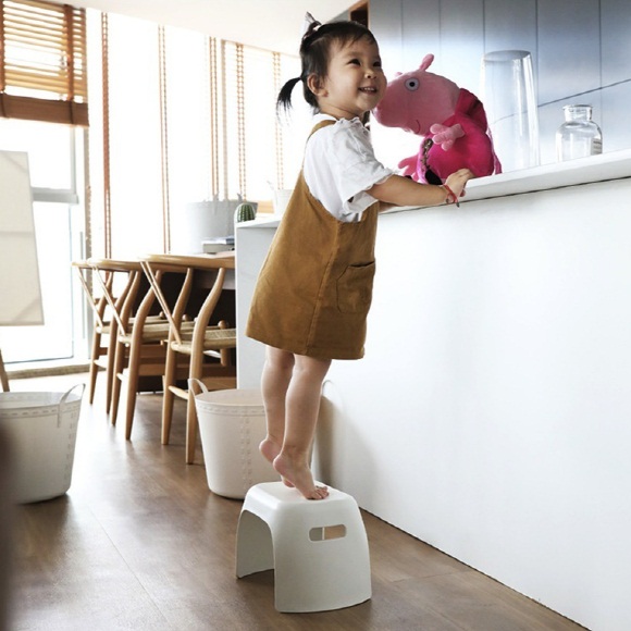 유아발디딤대 아기발받침대 욕실 화장실 목욕의자 스툴