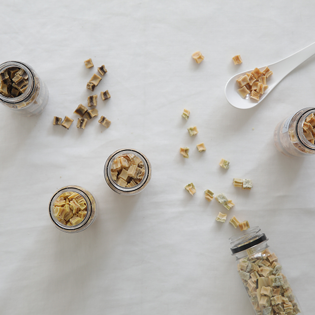 [영양언니] 우유껌 딱딱 스틱(10p) 국내산 홍화씨