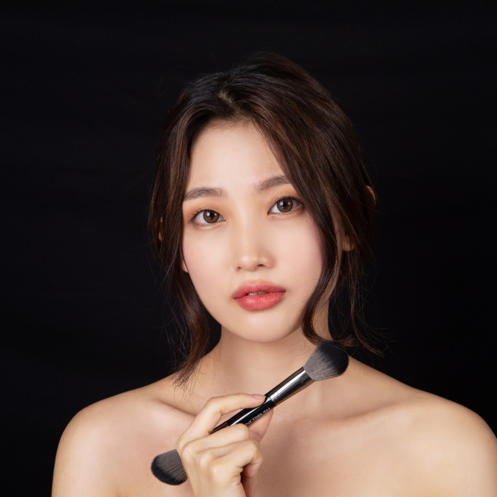 하나의 브러쉬로 휴대가 간편한듀오 엔드 브러쉬 베이스 양백이 파우더 블러셔 브러쉬 - 상세 이미지 4