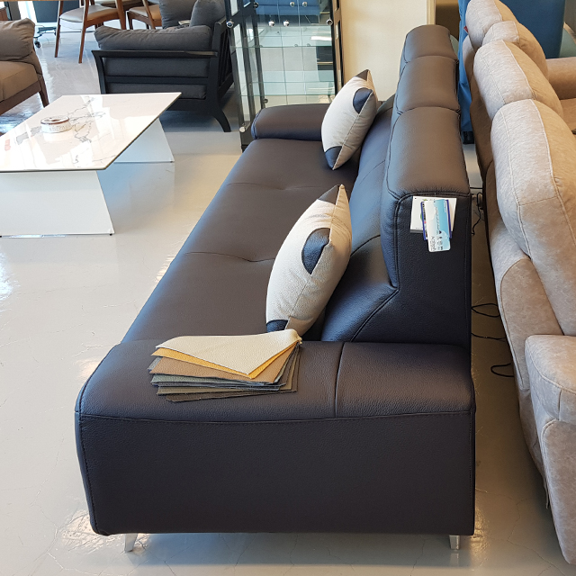 스코나 커스터 천연 통가죽 4인 소파