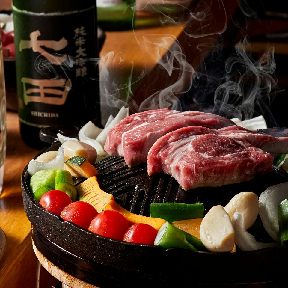 양떼푸드 숄더랙 냉장 양갈비 스테이크 캠핑음식 홈파티 밀키트 소스포함 400g - 상품 이미지