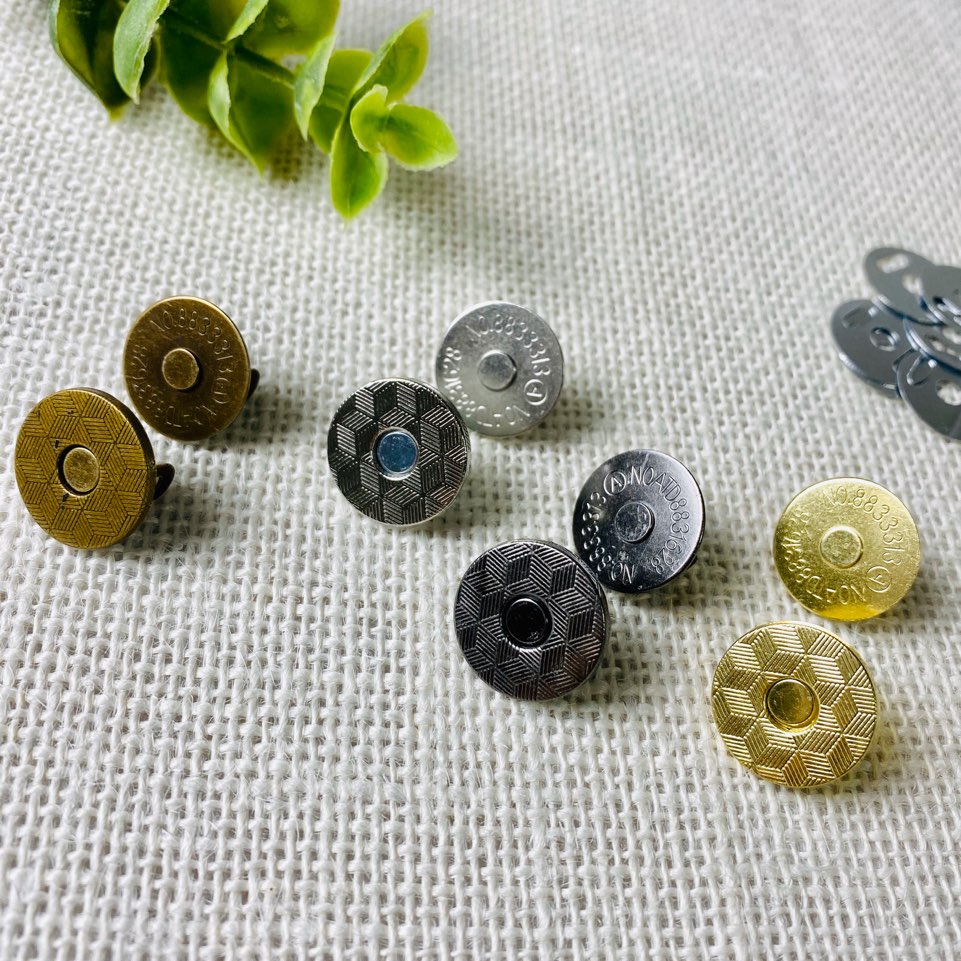 NEW) 18mm 얇은자석단추(4개) - 상품 이미지