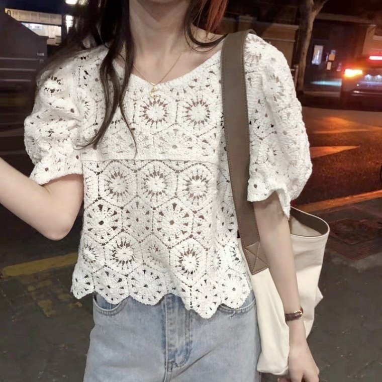 뜨개펀칭 퍼프 볼륨소매 반팔 니트블라우스 시스루 망사 캐쥬얼니트 레이스 그물 이미지 7