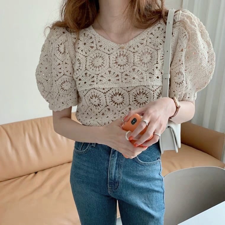 뜨개펀칭 퍼프 볼륨소매 반팔 니트블라우스 시스루 망사 캐쥬얼니트 레이스 그물 - 상세 이미지 4