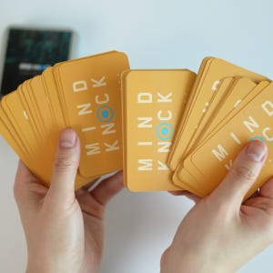 마인드노크 - 서로 알아가기 좋은 아이스브레이킹 질문 카드 45장 소모임... 실사용 후기 | 효과 있을까? - 상품 이미지 4