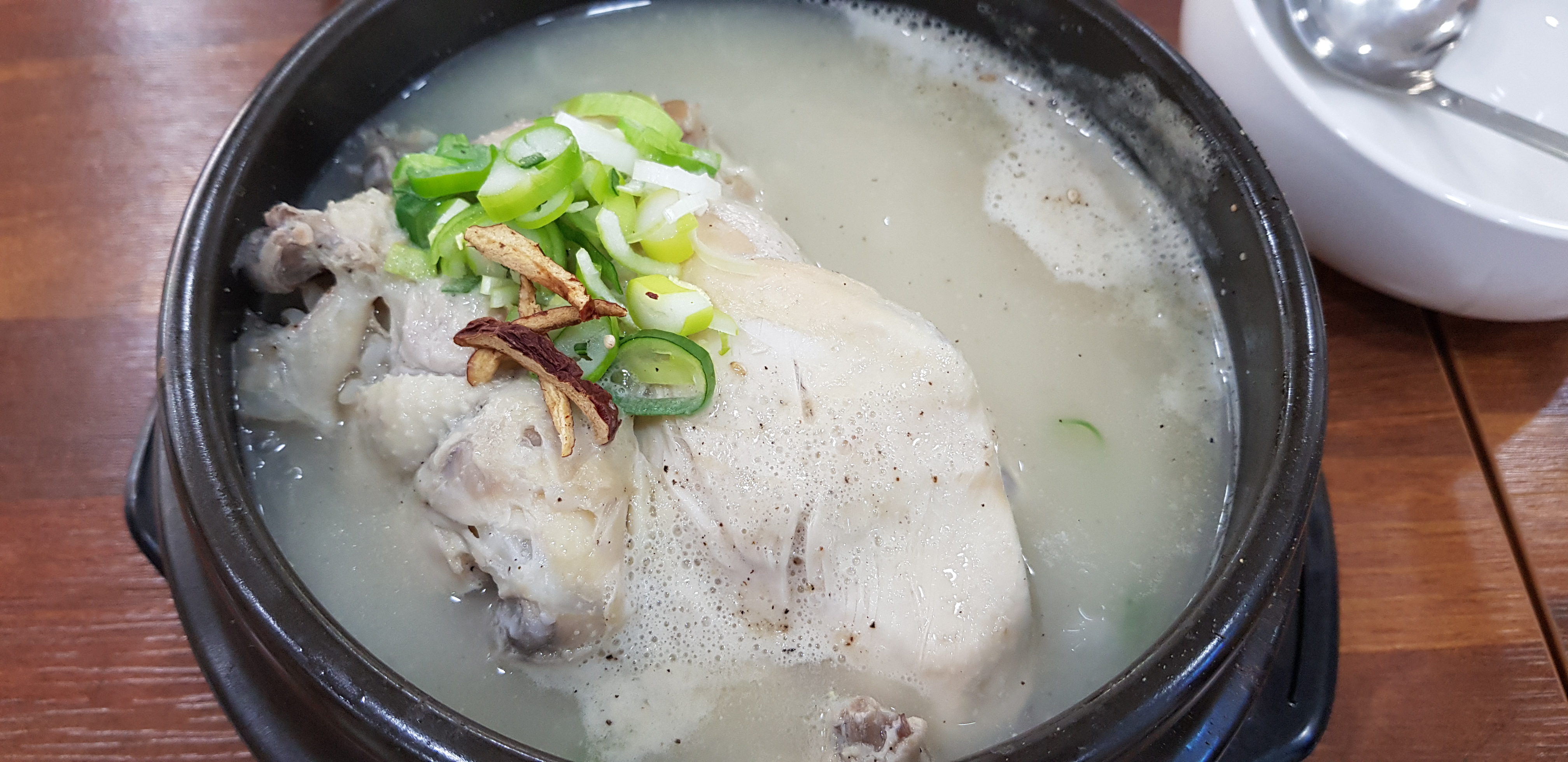 아이들의영양반계탕, 양이적은 어른들용 반계탕, 삼계탕의 반입니다. - 상세 이미지 5