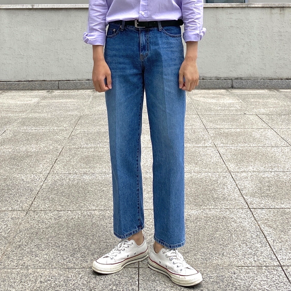 다리길어보이는 세미와이드 중청 진청 레귤러핏 일자 통 청바지 남자 - 상세 이미지 2