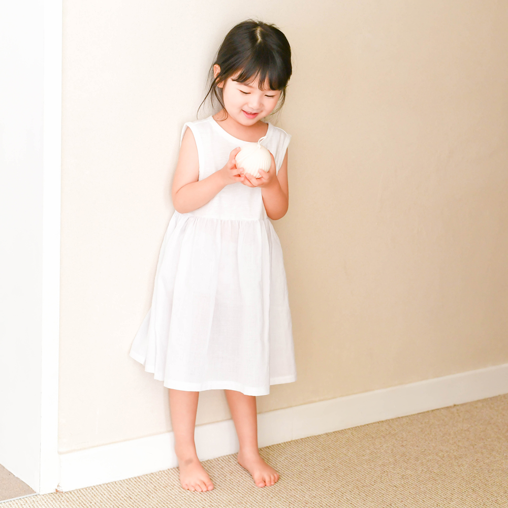 스푼 나시원피스 여아 아동 화이트 베이직 기본 보통핏 면