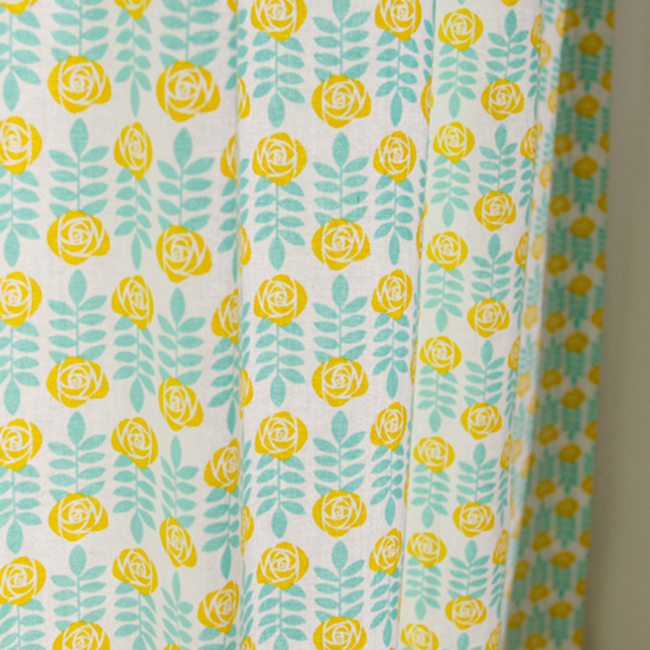 바이아미 스프링데이 커튼 꽃무늬 아이방 맞춤