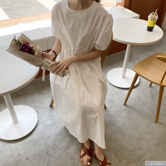 데이 볼륨 베이비돌 퍼프 코튼 롱 원피스 (카키그레이,화이트) 루즈핏 여름 아방 주름 이미지 6