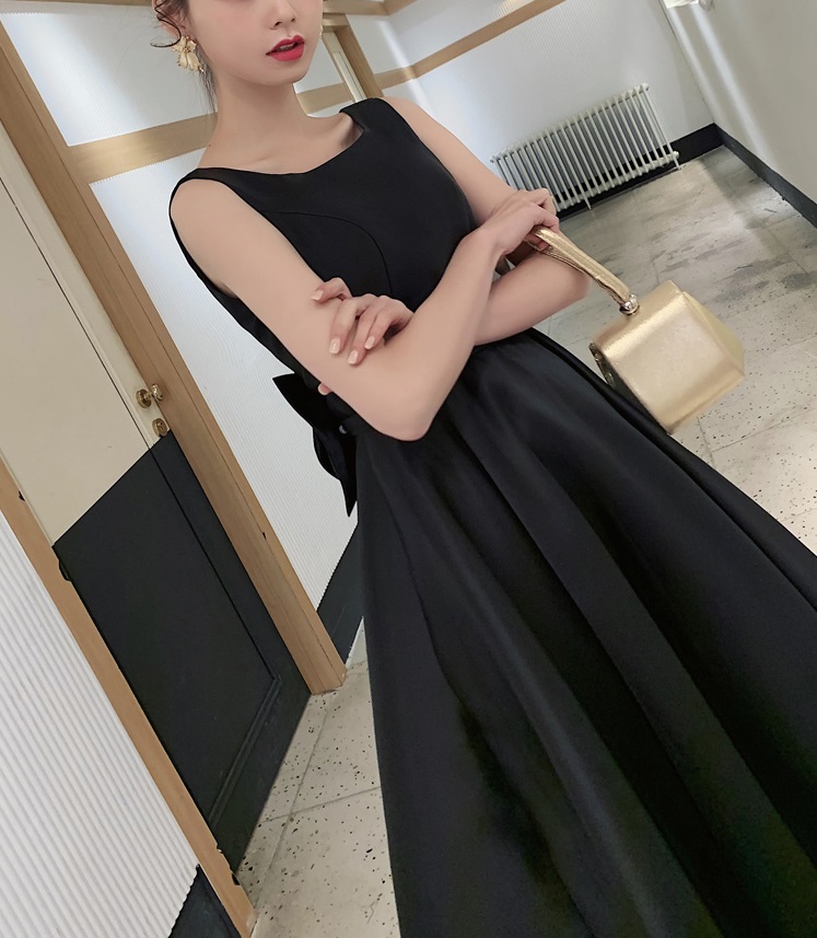 새틴 민소매 나시 브라이덜샤워원피스 스냅촬영 리본 검정 블랙드레스 이미지 6