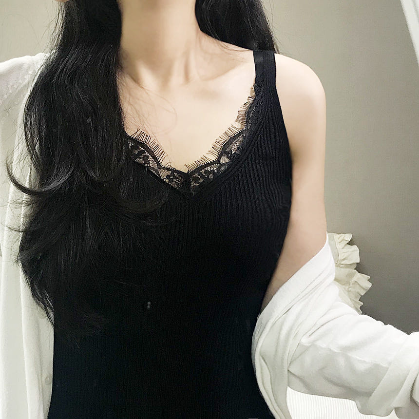 레이스나시 브이넥 레이어드 골지 끈 나시 블랙 화이트 베이지 카키 가격 비교 요미블리 레이스나시 브이넥 레이어드 골지 끈 나시 블랙 화이트 베이지 카키
